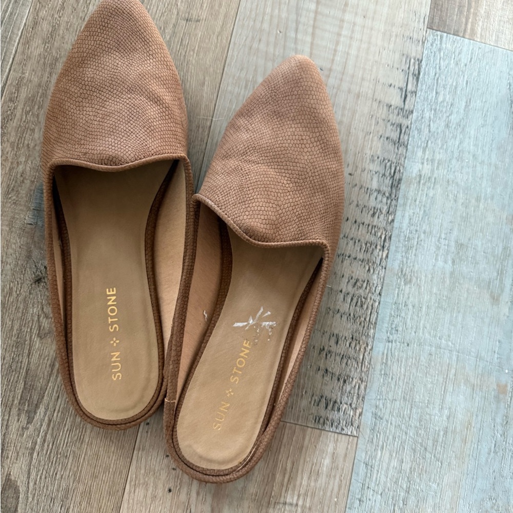 Sun + Stone Women's Brown Loafers